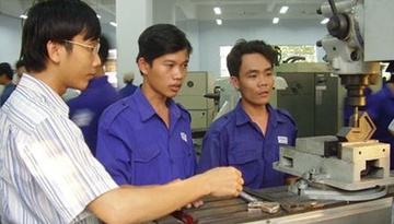 Dai hoc xet tuyen hoc ba, cao dang, trung cap 'than troi' hinh anh