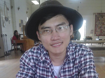 Nam sinh cong nghe nhieu thanh tich, ua lang man hinh anh