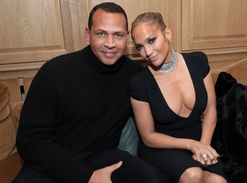 Jennifer Lopez, Miley Cyrus khoe vong 1 goi cam o tiec tien Oscar hinh anh