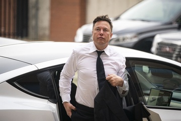 Nam that vong nhat trong lich su cua Tesla hinh anh