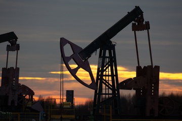 Kinh te the gioi co the lao dao vi quyet dinh cua OPEC+ hinh anh