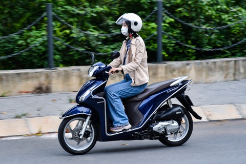 Nhung cach giup xe may bot 'ngon' nhien lieu khi gia xang tang cao hinh anh