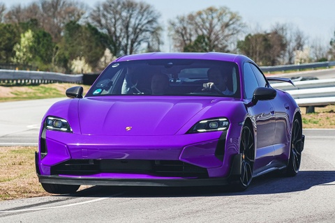 Porsche Taycan Turbo GT - sieu xe dien manh hon 1.100 ma luc hinh anh