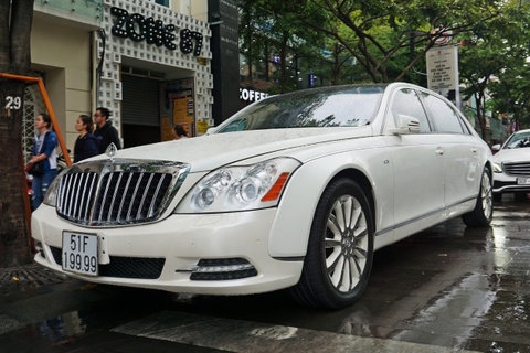 Chiec Maybach 62 S cua ba Truong My Lan duoc ban voi gia 16,7 ty dong hinh anh