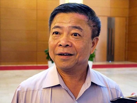 Nguyen thu truong TN&MT bi xoa tu cach anh 1