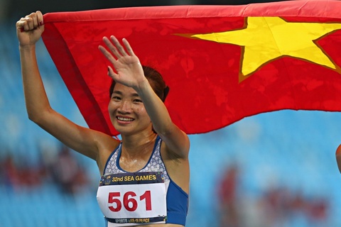 Nguyen Thi Oanh nhan thuong SEA Games nhieu nhat doan Viet Nam hinh anh