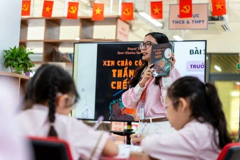 Thoi 'doc ngan, xem nhanh, lam theo thuat toan', lam gi de bao ve tre? hinh anh