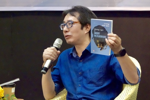 'Hen ho' dem trang o Saint Petersburg voi nha bao Truong Anh Ngoc hinh anh