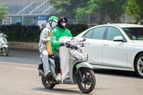Thoi tiet ngay 14/6: Ha Noi nang nong, Bac Bo mua rat to vao chieu toi hinh anh