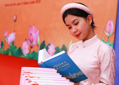 Hội Xuất bản Việt Nam tổ chức Ngày hội Văn hóa đọc tại Quốc Học Huế