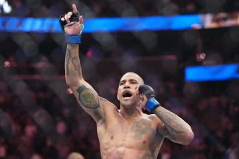 Alex Pereira va 80 giay dinh nghia lai huyen thoai hinh anh