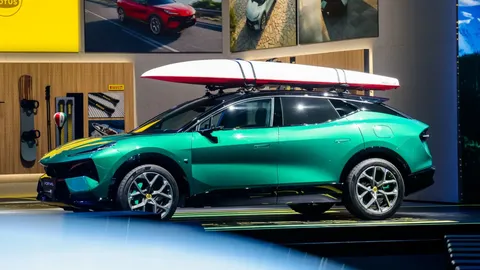 Hang xe sap den Viet Nam ban 'sieu' SUV PHEV manh 900 ma luc hinh anh