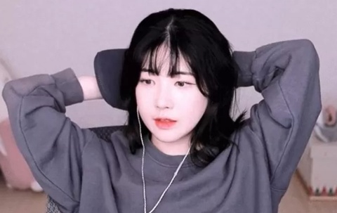 Nữ streamer Hàn Quốc ở trung tâm xung đột PUBG là ai?