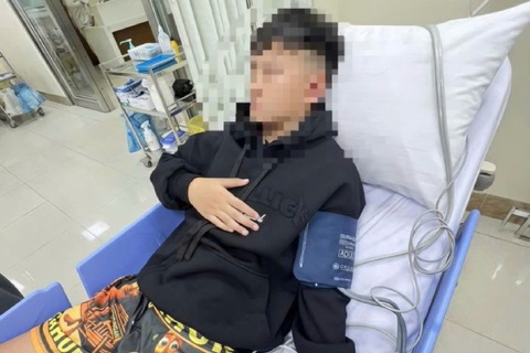 Xac minh vu chau be bi danh khi den nha ban hoc o Ha Noi hinh anh