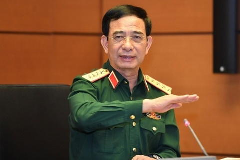 Dai tuong Phan Van Giang va cac tuong Quan doi trung cu DBQH khoa XVI hinh anh