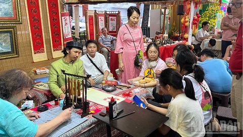 Le hoi duong sach Tet Binh Ngo se duoc to chuc o 3 khu vuc cua TP.HCM hinh anh