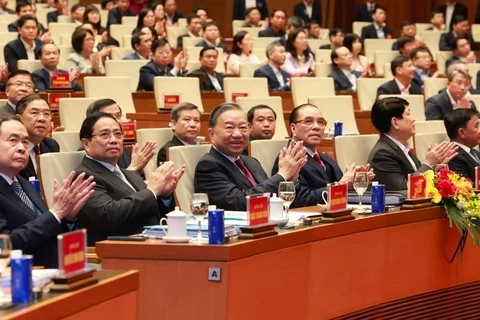 Hoi nghi toan quoc quan triet Nghi quyet so 79 va 80 cua Bo Chinh tri hinh anh