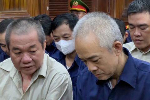 Xet xu vu an cap trai phep chung chi lai xe tai TP.HCM hinh anh