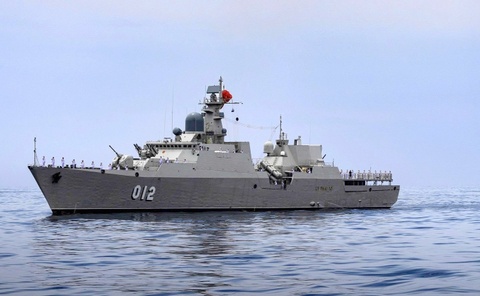 Hai chien ham Viet Nam huan luyen lien hop voi tau Hai quan Trung Quoc hinh anh