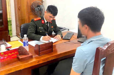 Bi phat 7,5 trieu dong vi bao chot CSGT do nong do con hinh anh