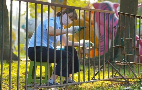 Mien Bac ngay nang, dem giam sau con 16°C hinh anh