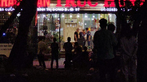 Nguoi dan ong nuoc ngoai chet bat thuong trong khach san o TP.HCM hinh anh