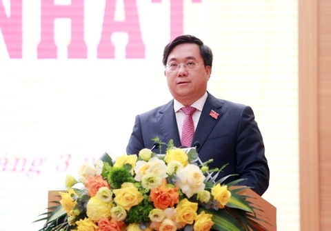 Ong Tran Duy Dong tai dac cu Chu tich UBND tinh Phu Tho hinh anh