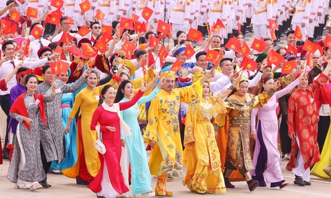 De xuat 24/11 la 'Ngay Van hoa Viet Nam', duoc nghi le hinh anh