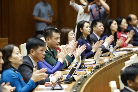 Chinh phu nhiem ky moi co 14 Bo va 3 co quan ngang Bo hinh anh