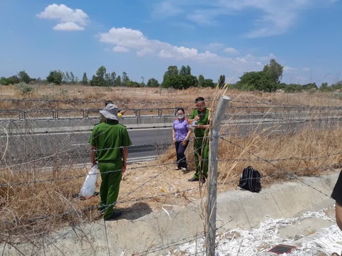 Hon 700 m day cap camera tren cao toc Vinh Hao-Phan Thiet bi cat trom hinh anh