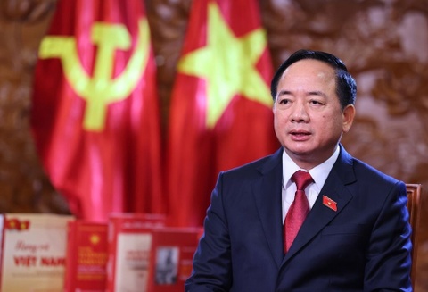 Ong Trinh Van Quyet tham gia Doan Chu tich Uy ban Trung uong MTTQ Viet Nam hinh anh