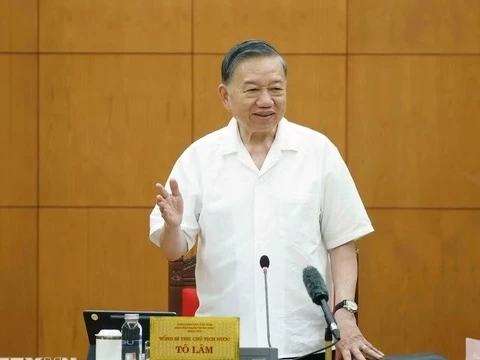 Tam nhin 100 nam toi phai tiep tuc the hien khat vong phat trien cua dan toc hinh anh