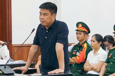 Hang loat nha dau tu buc xuc, de nghi tang nang muc an voi Hau 'Phao' hinh anh