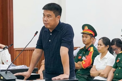 De nghi bac khang cao cua Hau 'Phao' va hon 300 bi hai vu ban dat san bay hinh anh