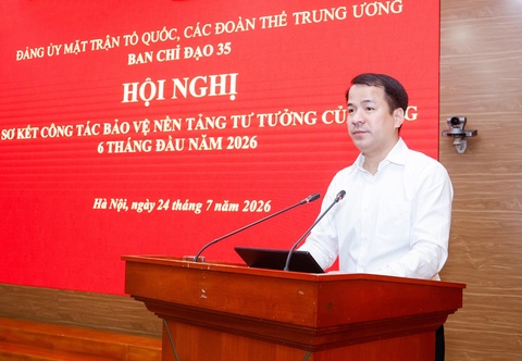Tiếp tục thực hiện '4 kiên định' về chính trị, tư tưởng