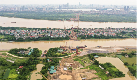 Cận cảnh đại công trường cầu Tứ Liên ở Hà Nội sau hơn 1 năm thi công