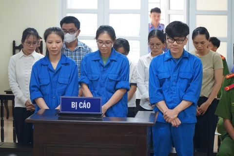 Sản xuất gần 168.000 hộp kẹo Kera giả, vợ chồng chủ tịch Asia Life cùng lãnh án