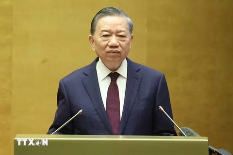 Bố trí lại cán bộ không chờ hết nhiệm kỳ, không gây xáo trộn tùy tiện