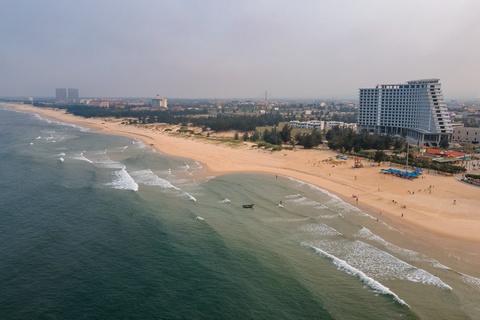 Bai bien o Quang Binh vao mua dep nhat nam hinh anh