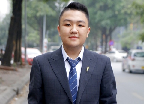 Thu khoa tot nghiep som mot nam, diem cao nhat trong lich su NEU hinh anh