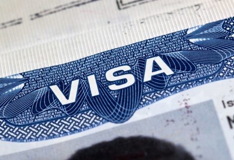 Cách chính quyền ông Trump thu hồi hàng loạt visa du học sinh