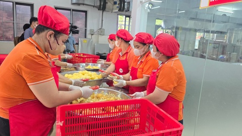 Ha Noi siet chat quan ly bua an ban tru hinh anh