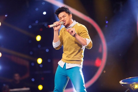 Lâu lắm, showbiz Việt mới có thêm được một vẻ đẹp nam tính đến thế.