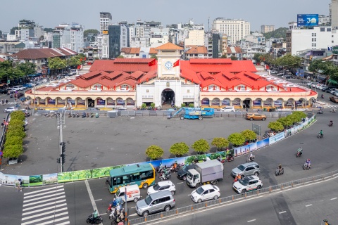 Cho Ben Thanh va loat cong trinh trung tam TP.HCM 'khoac ao moi' hinh anh