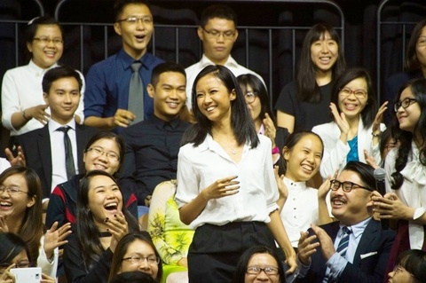 nu doi thu khien 'lao dai' e ngai anh 3