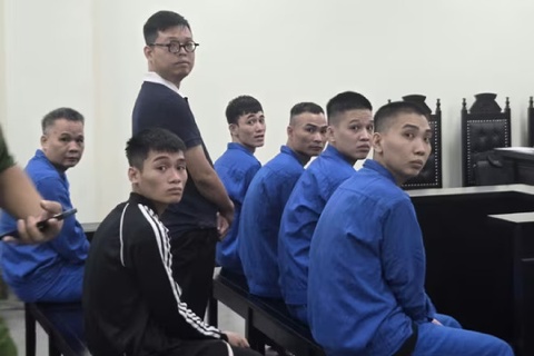 Mat tien ty va linh an tu tu viec dung tai khoan mang ten nguoi khac hinh anh
