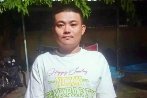 Nguoi dan ong bi danh nguy kich sau khi khuyen 'nghi nhau som' hinh anh