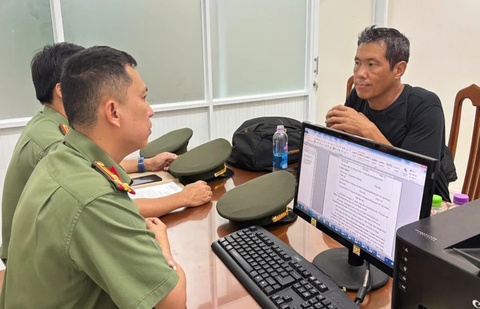 Bat giu toi pham ma tuy co lenh truy na do cua Interpol hinh anh