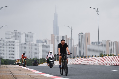 'Thu pham' am tham khien nguoi Viet khong ngung mac benh ho hap hinh anh