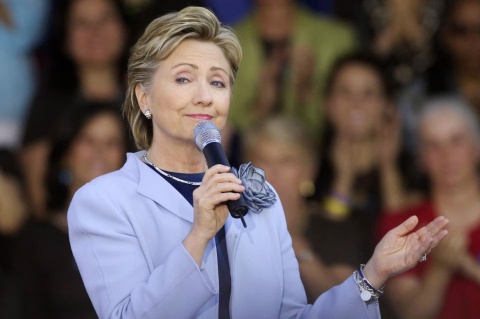 Bà Clinton bật cười khi ông Trump đổi tên Vịnh Mexico